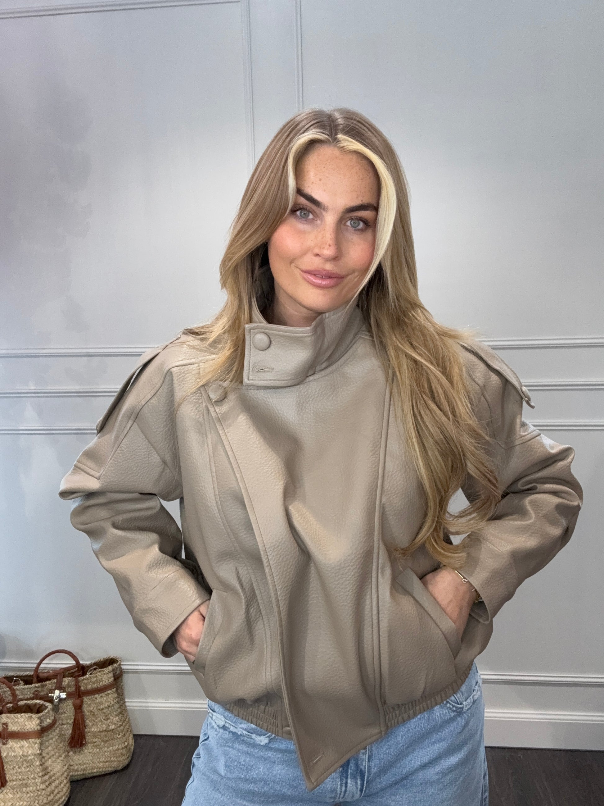 Jasje Ambika Vegan Leer Taupe