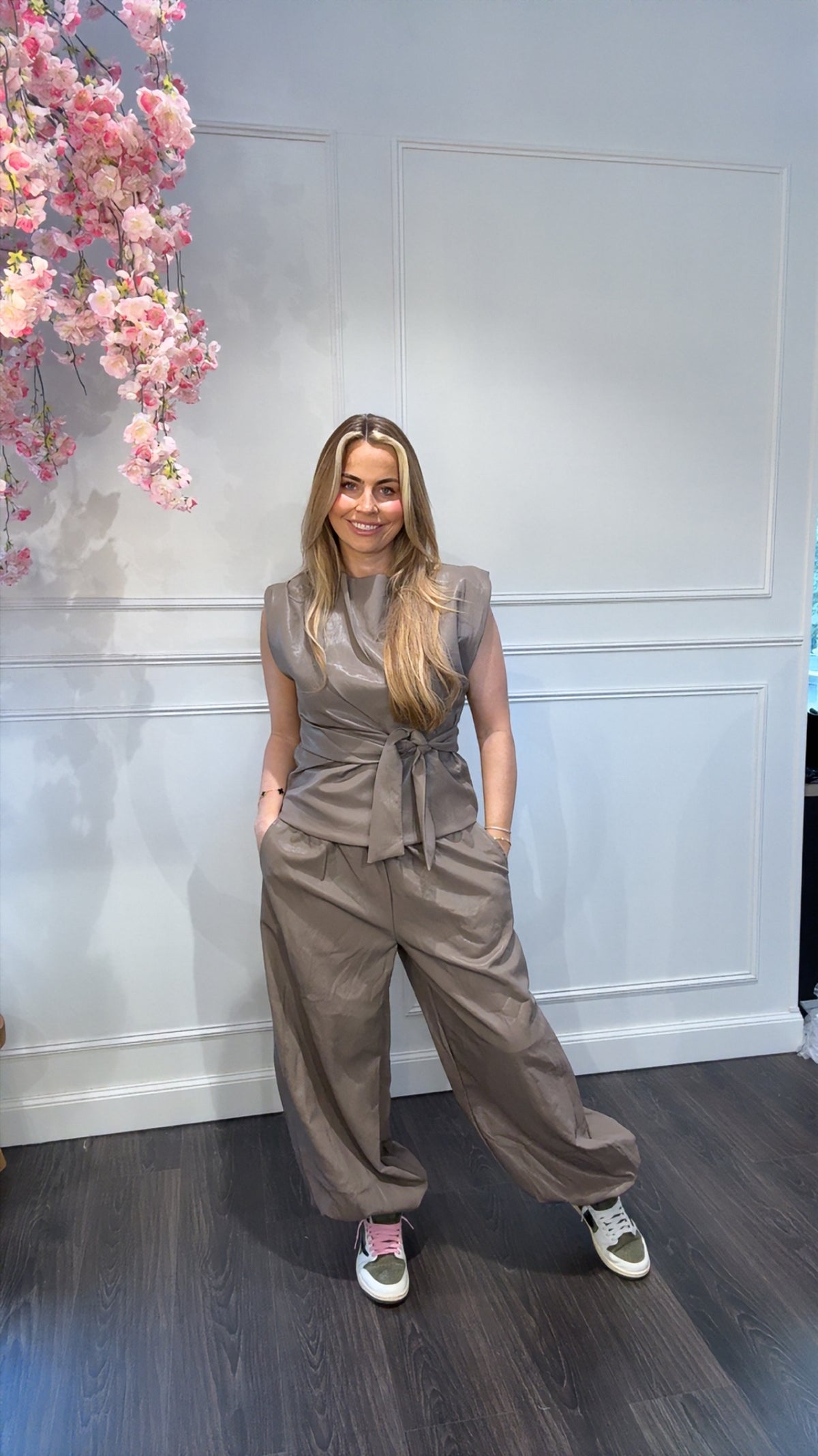Broek Vegan Leer Taupe/Grijs Ambika