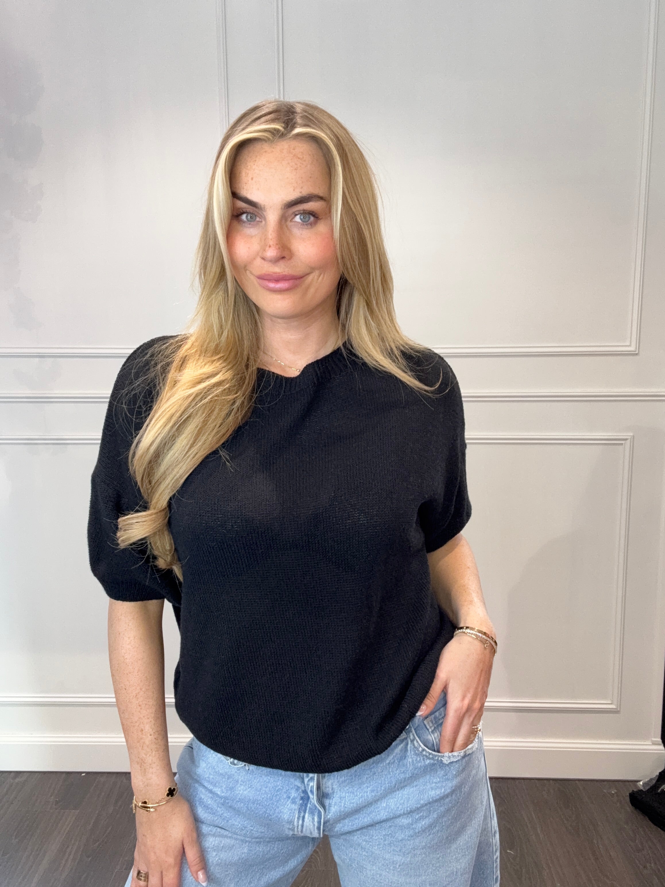 Mandy Jane Top  Zwart