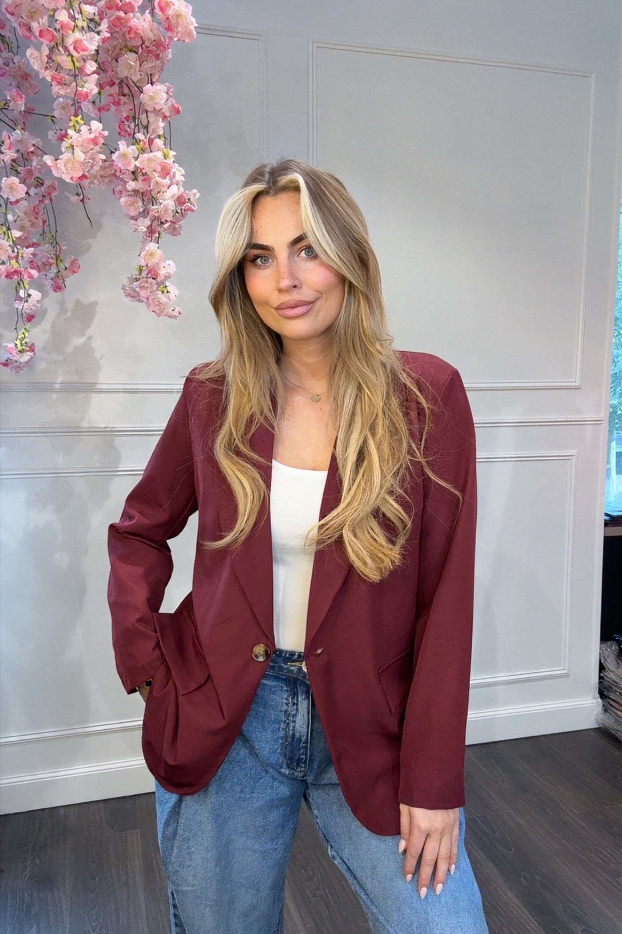Bordeaux Rode Blazer Met Panter Print Binnenin