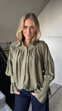 Blouse met Plooien en Mouwdetails Groen