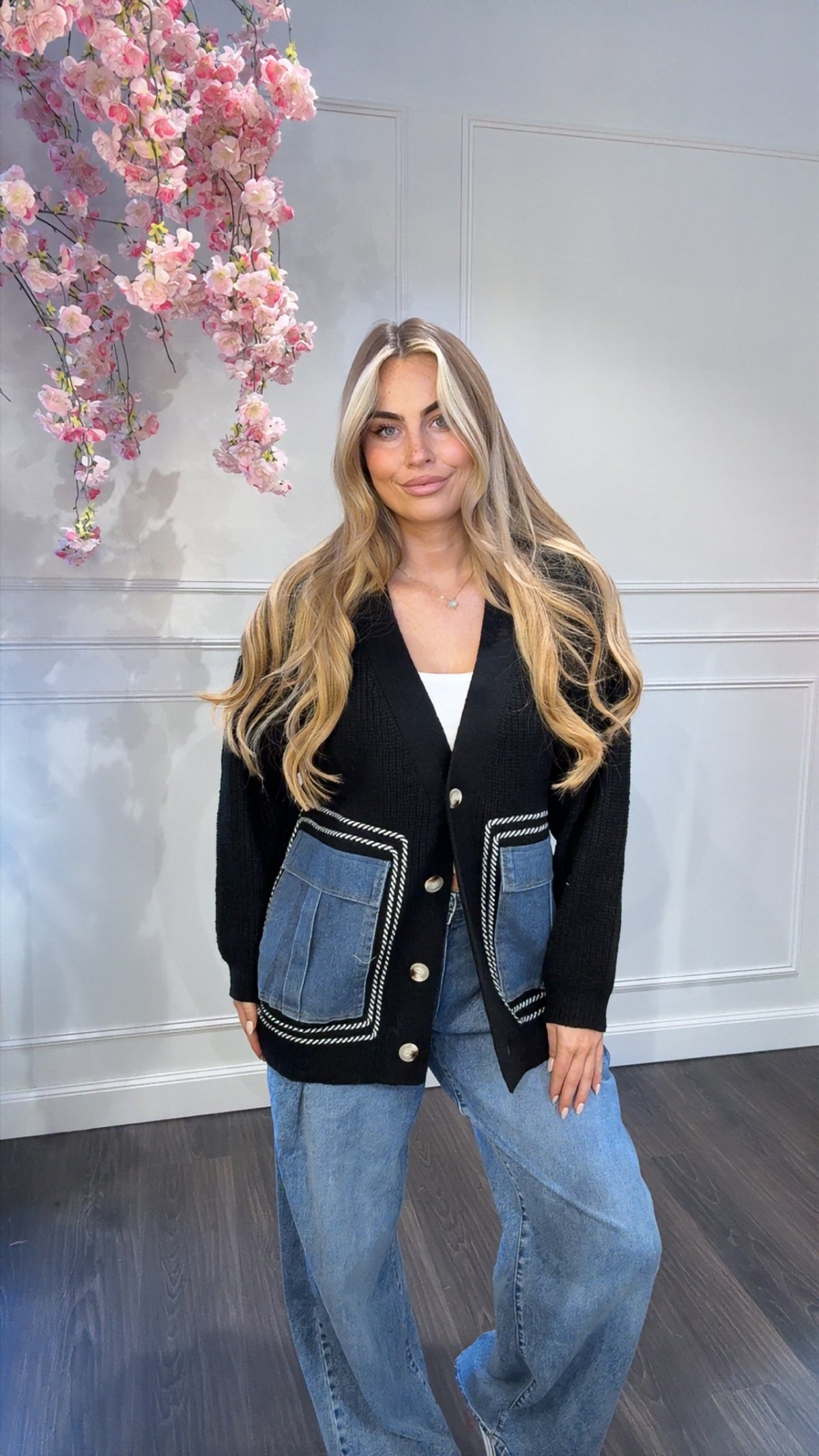 Vest Zwart Grof Met Jeans