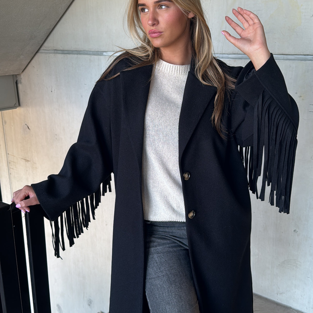 Jas Fringe Revival Zwart
