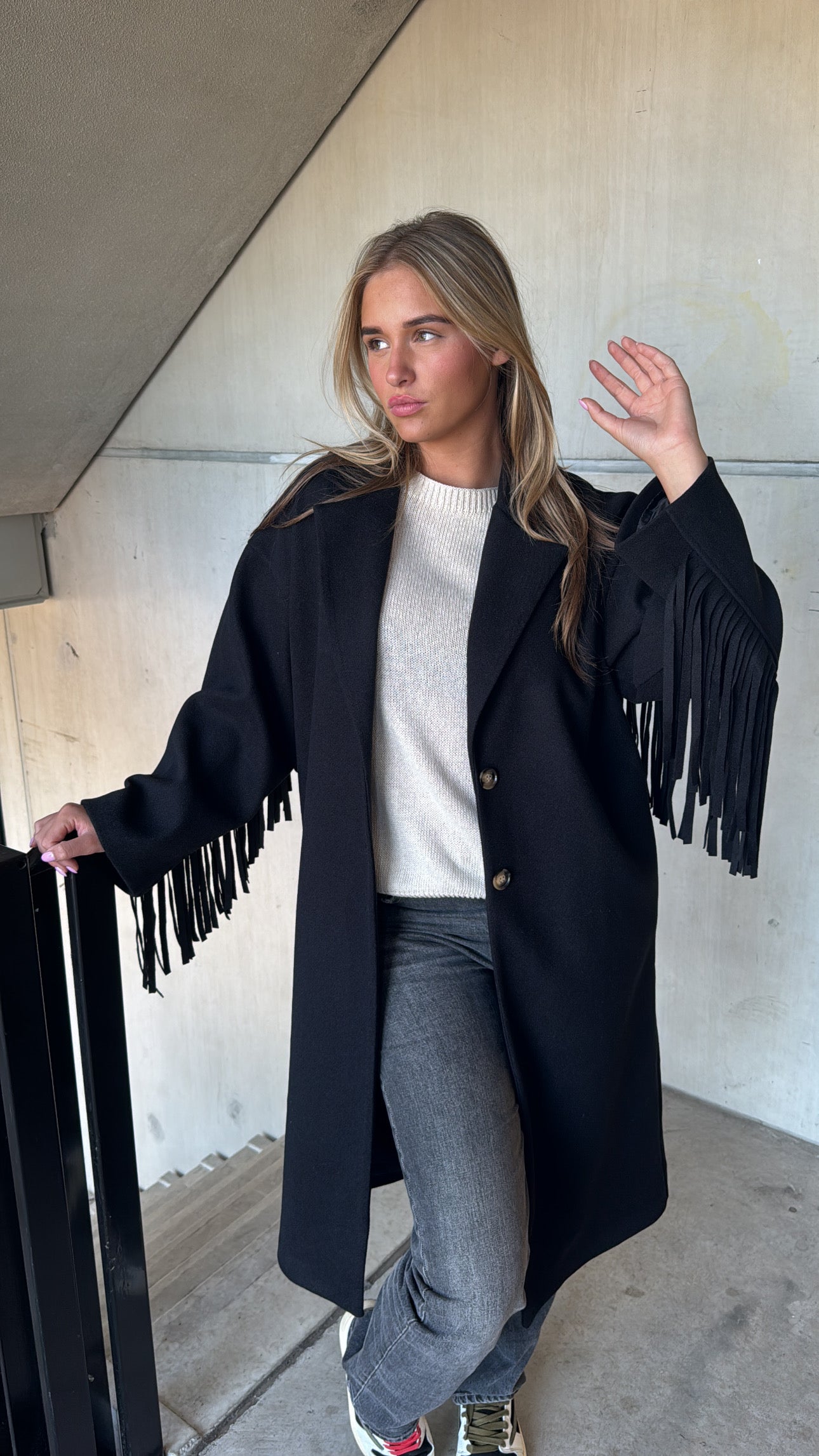 Jas Fringe Revival Zwart