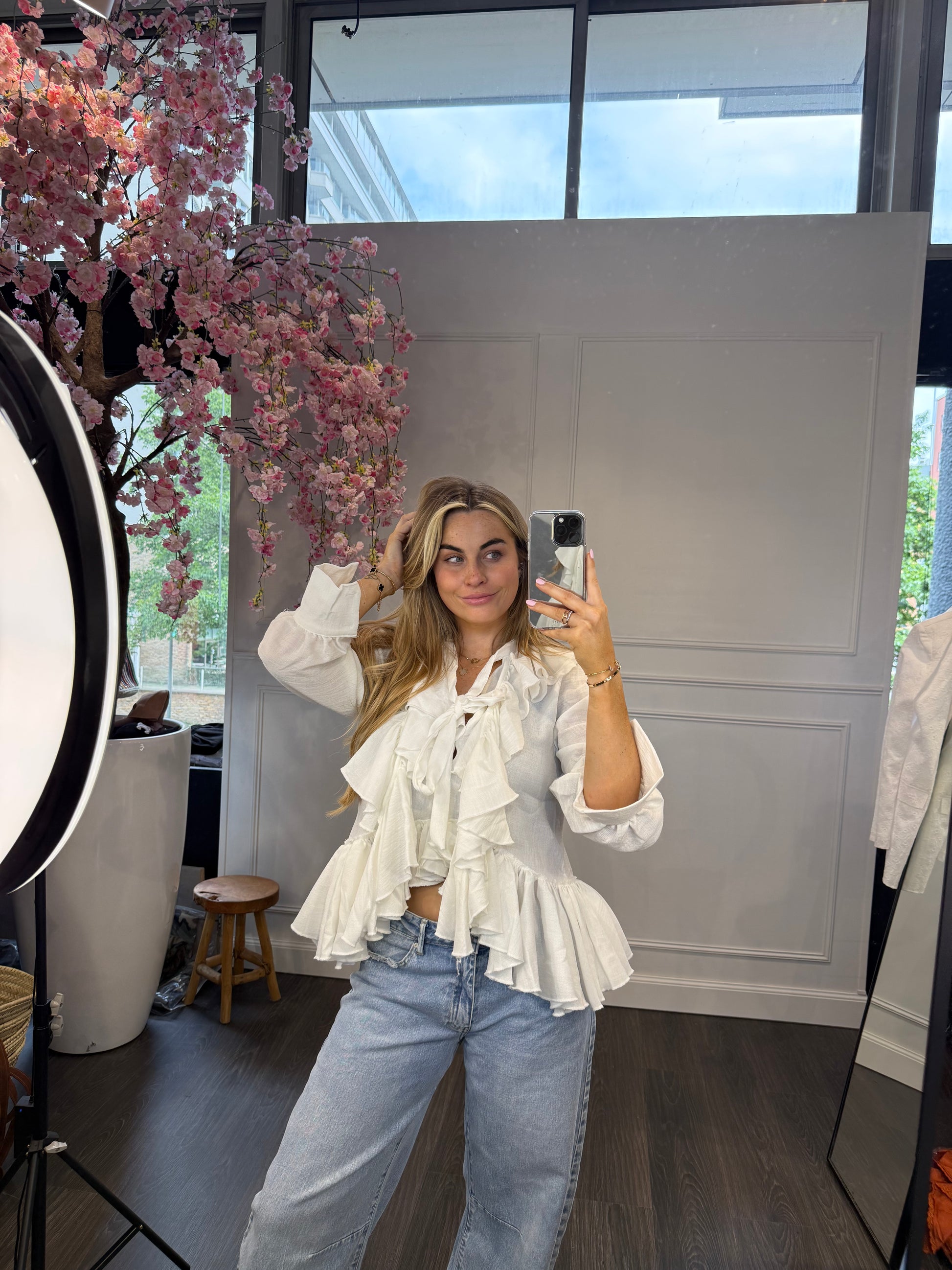 Blouse Romantic Ruffles Wit