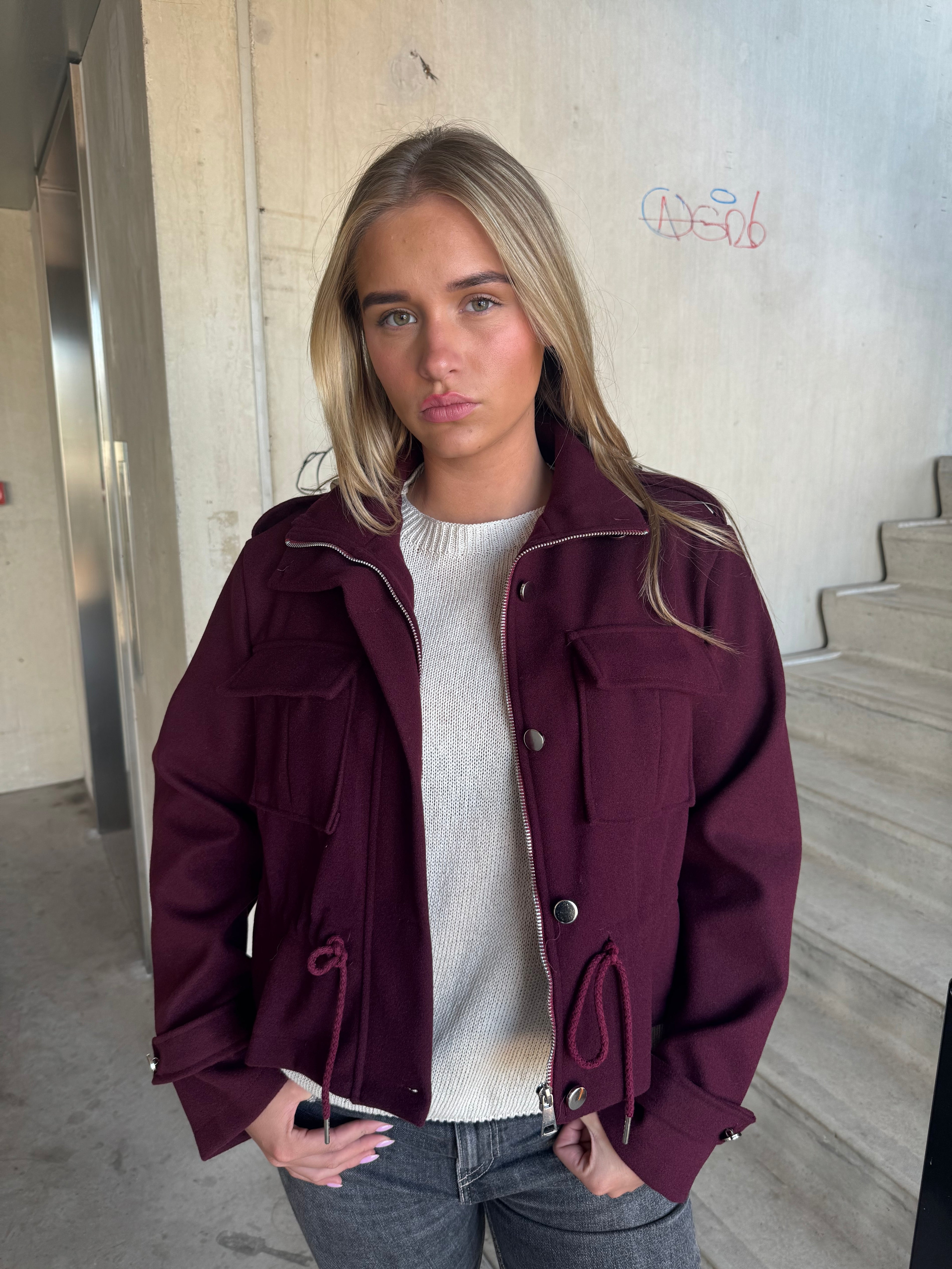 Jasje Autumn Bordeaux