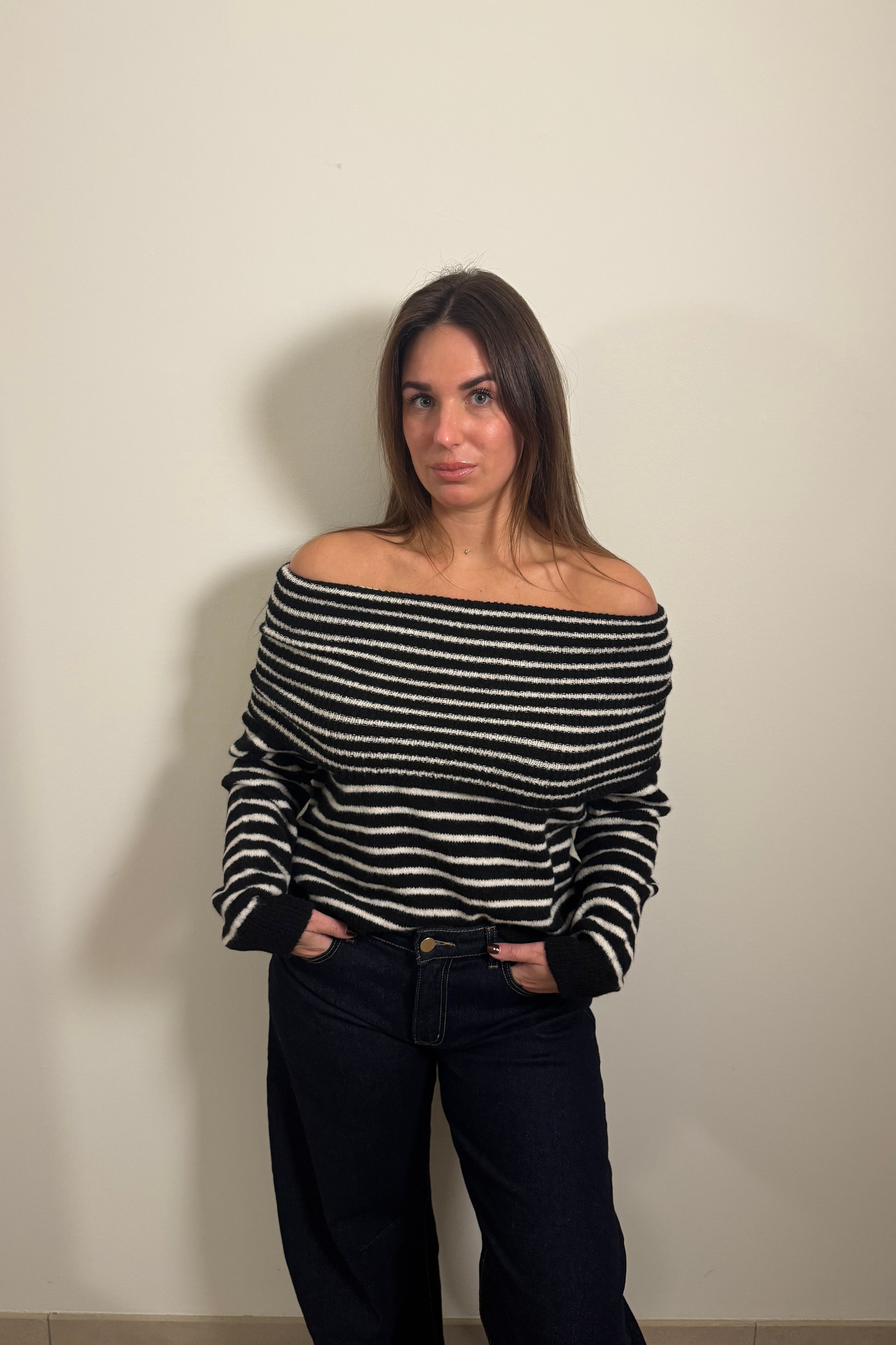 Trui Of Schouder Zwart