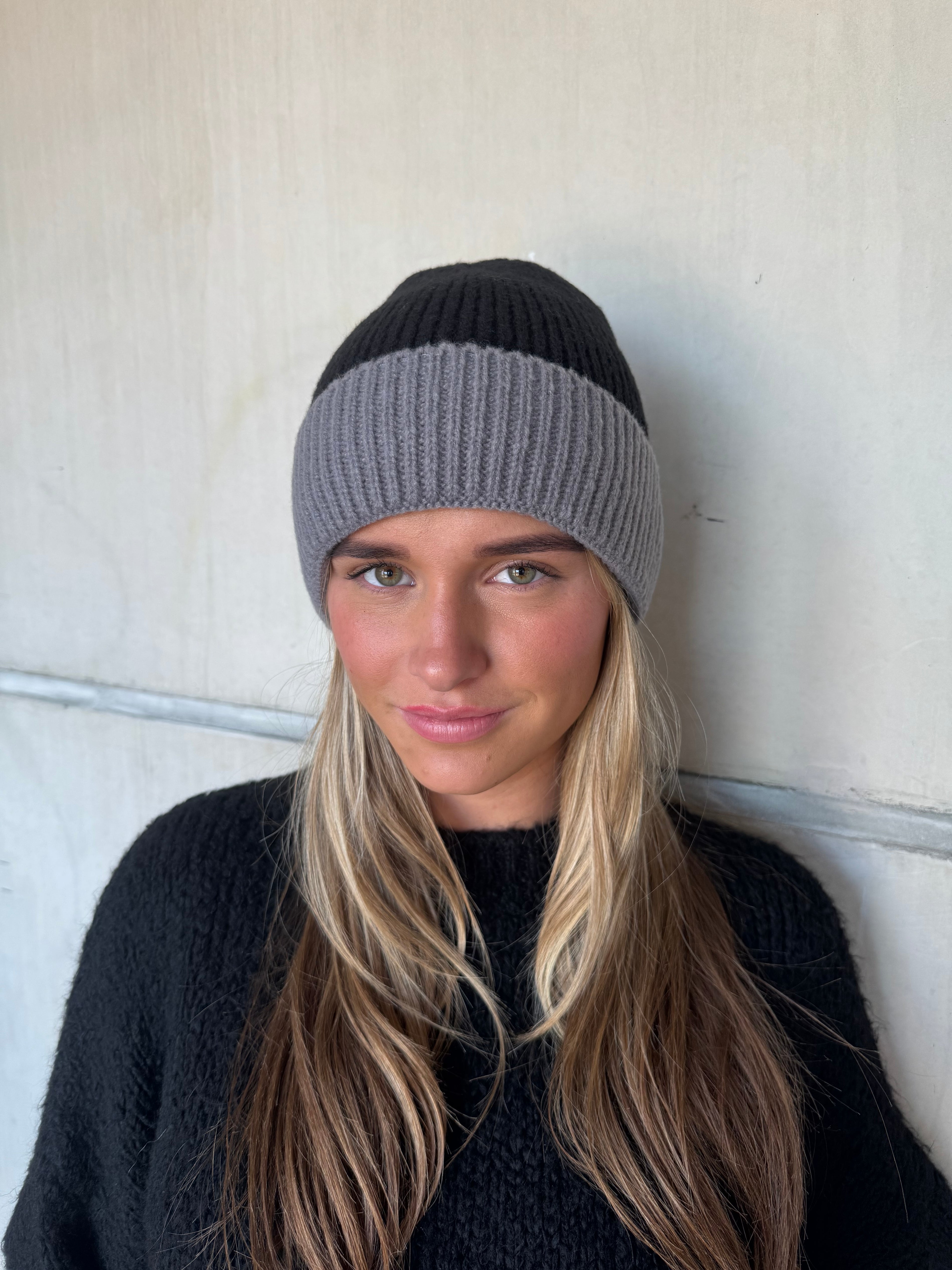 Beanie Duo Tone Grijs-Zwart