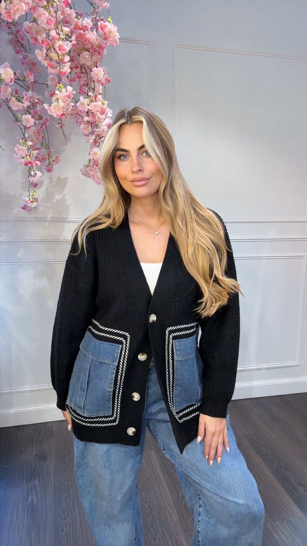 Vest Zwart Grof Met Jeans