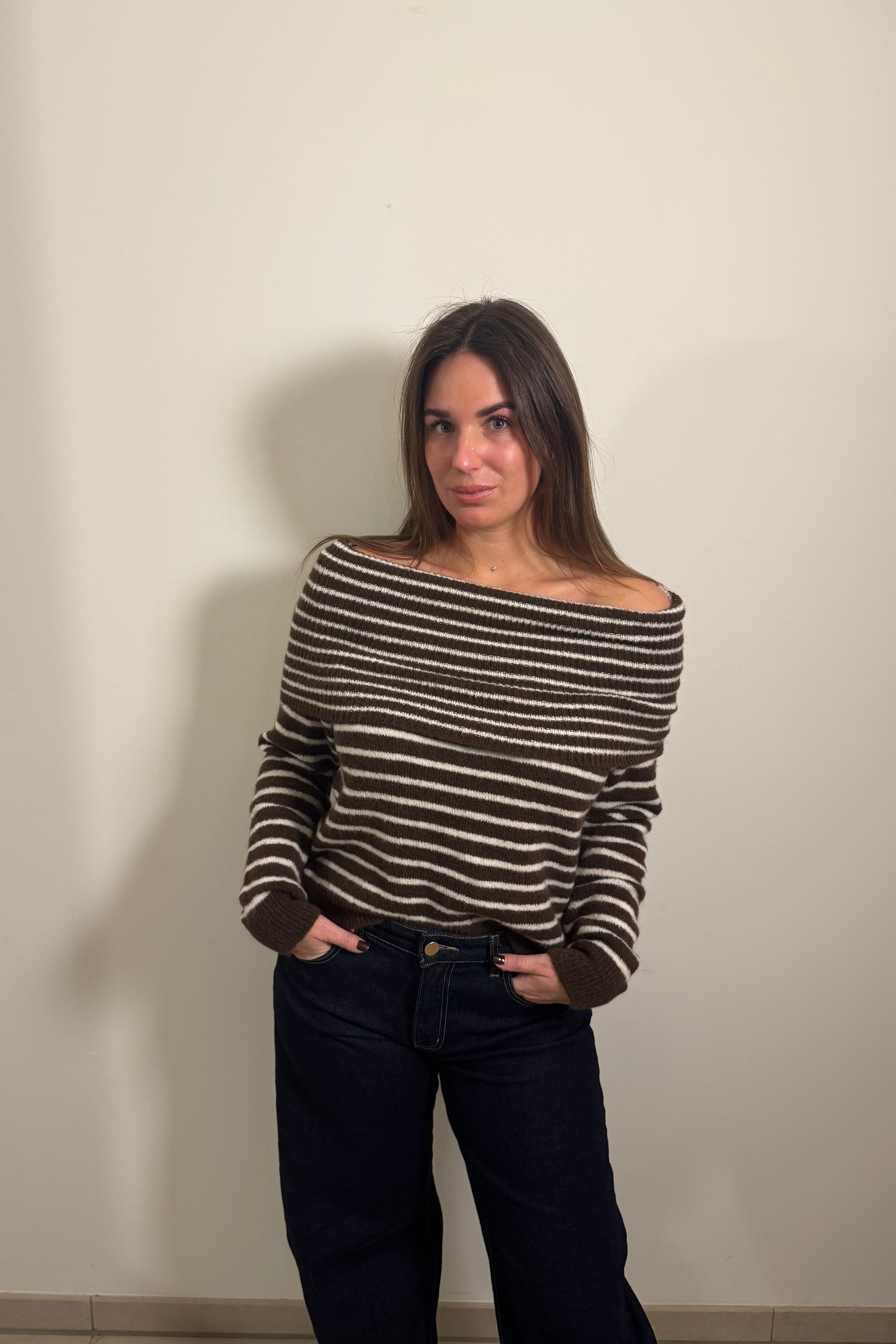 Trui Of Schouder Bruin