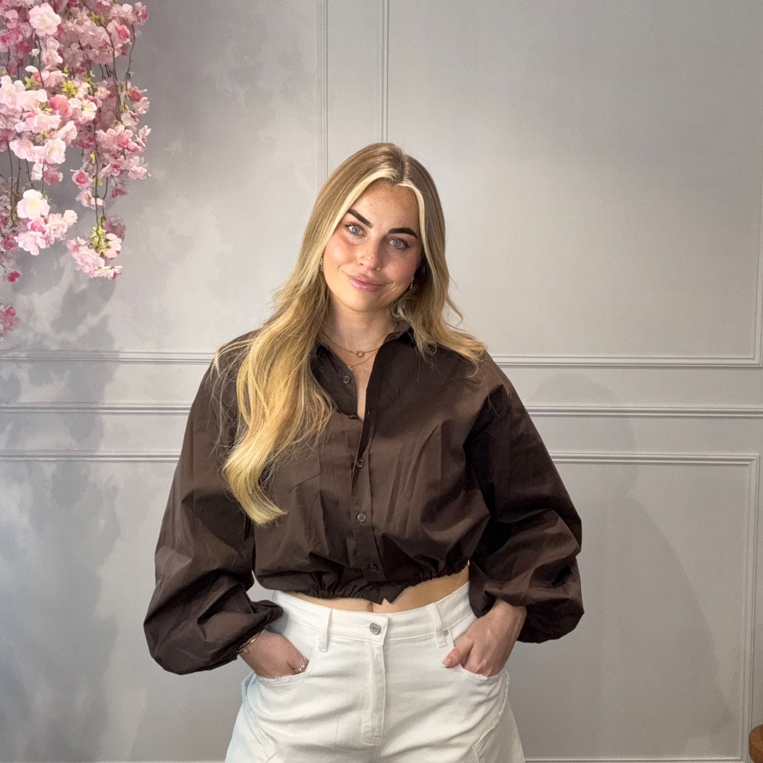 Blouse Cropped Bruin met Koord