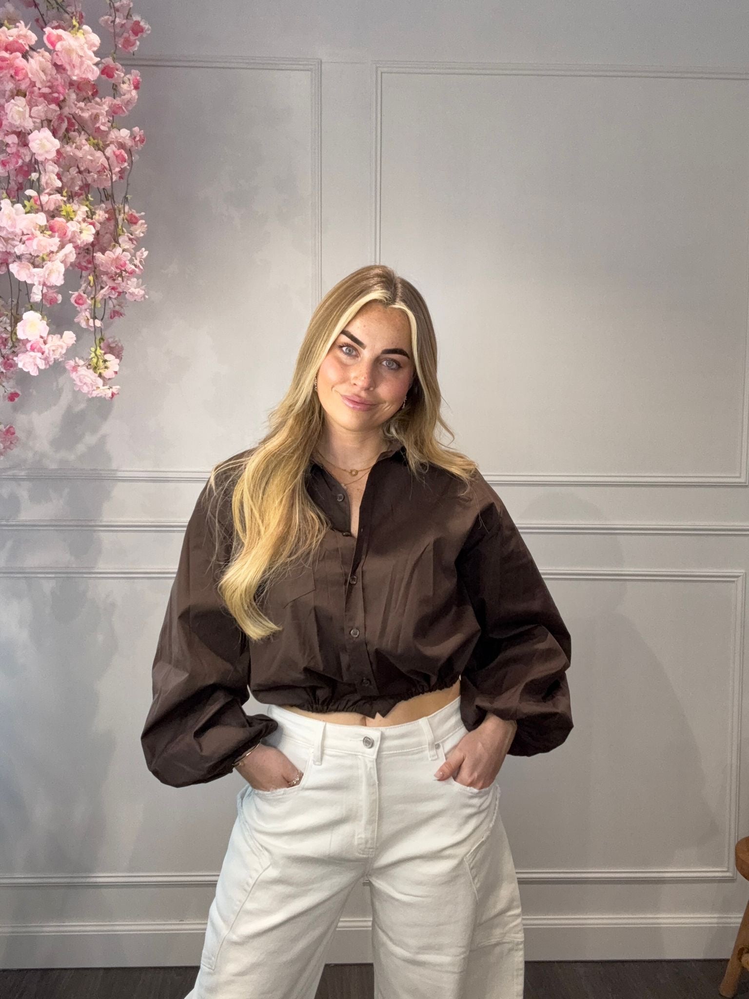 Blouse Cropped Bruin met Koord