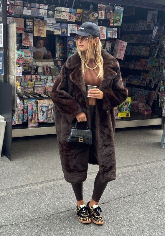 Fake Fur Jas Deluxe Donker Bruin