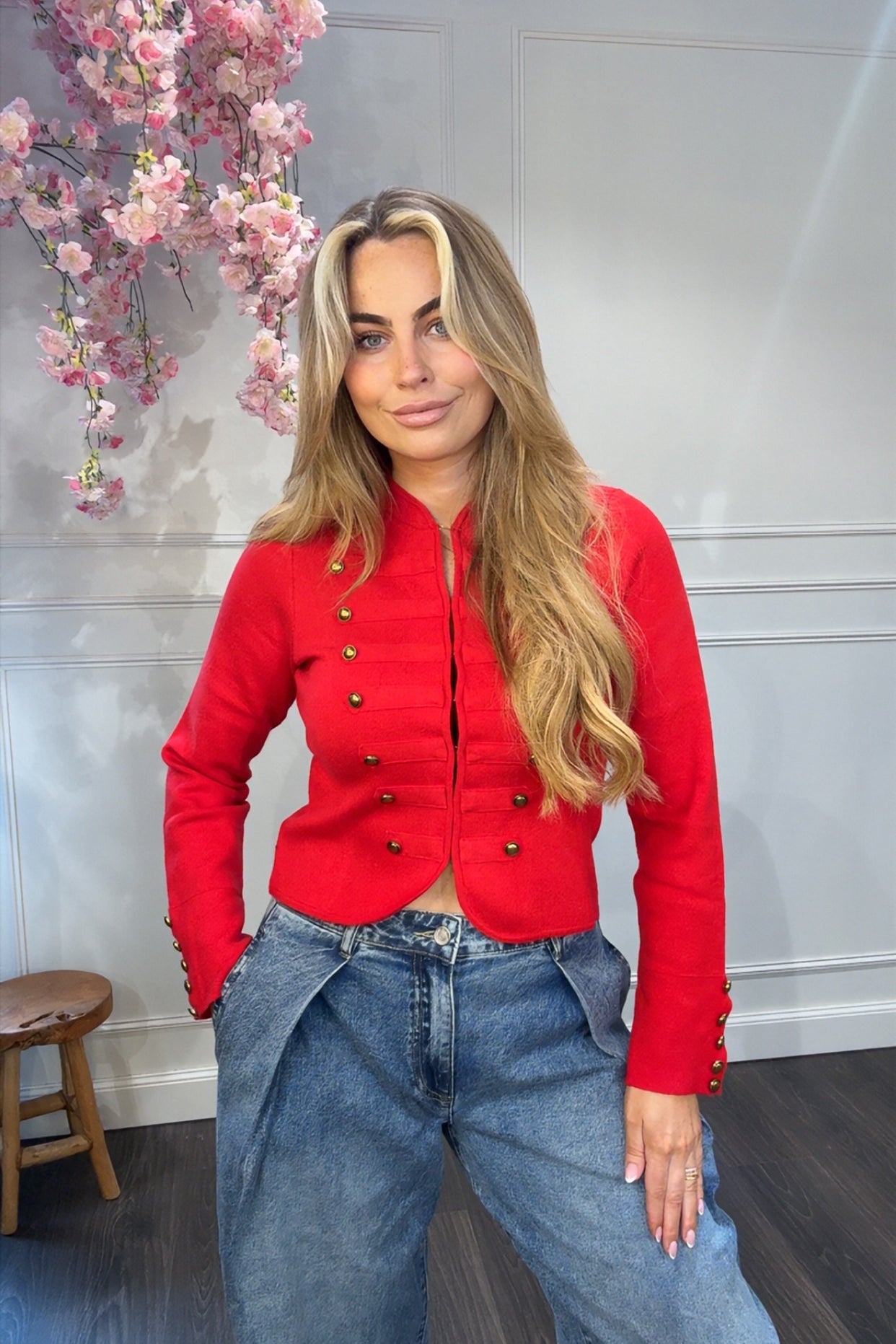 Vest Rood Gouden Knopen Lana