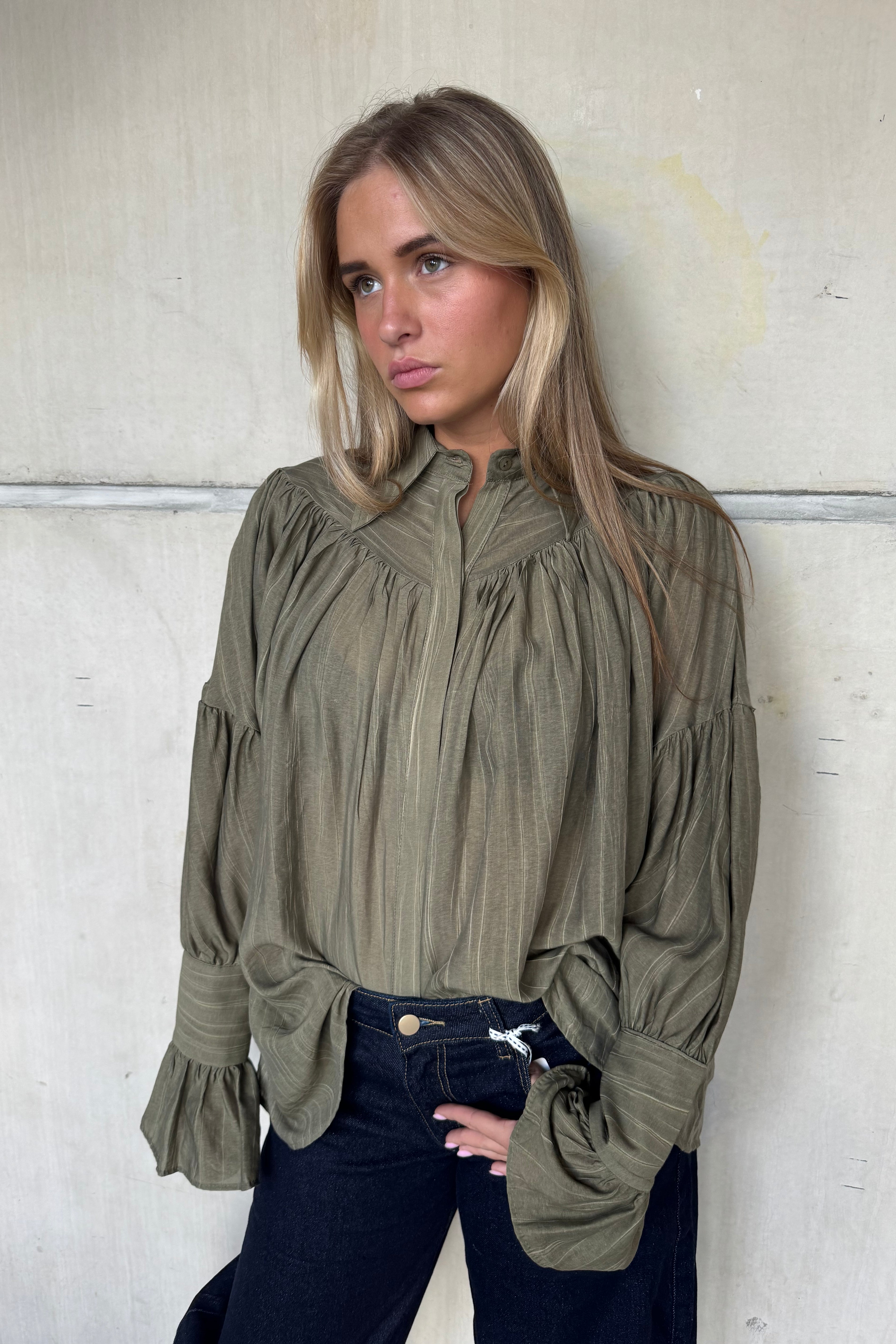 Blouse met Plooien en Mouwdetails Groen
