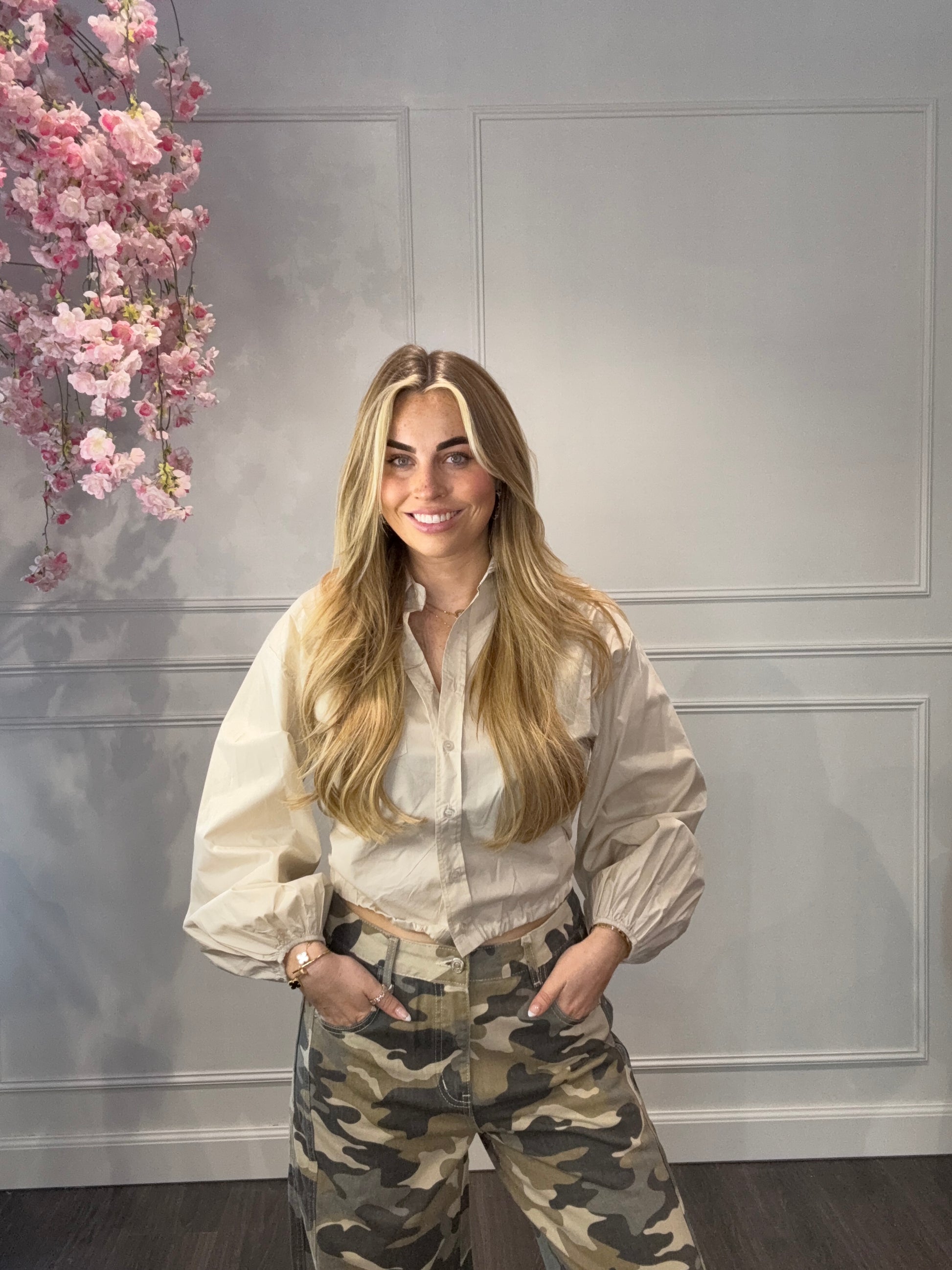 Blouse Cropped Beige met Koord