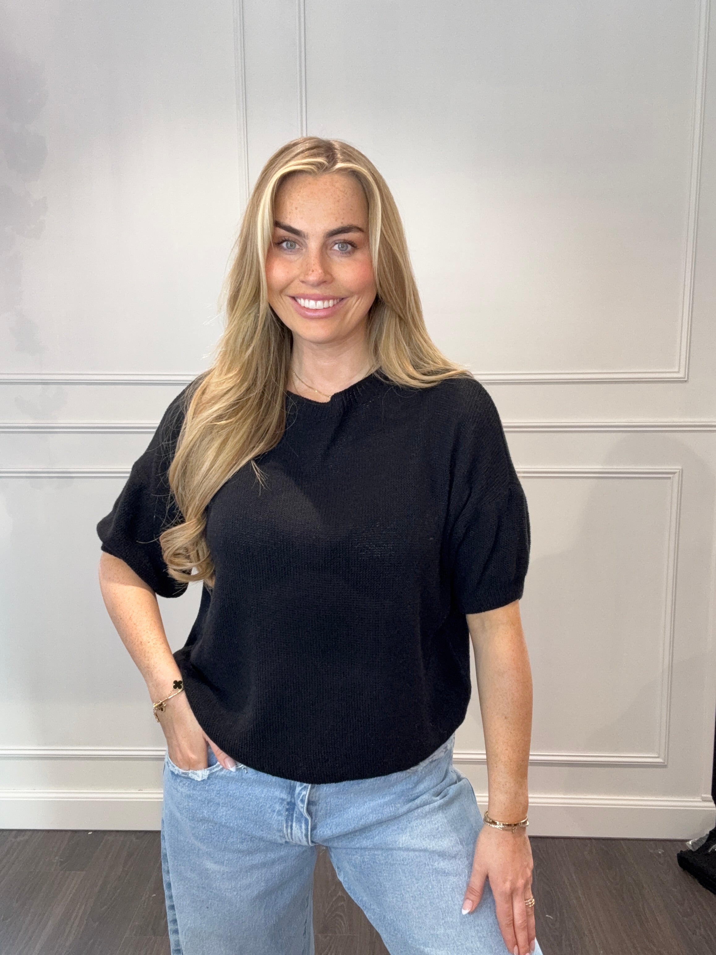 Mandy Jane Top  Zwart