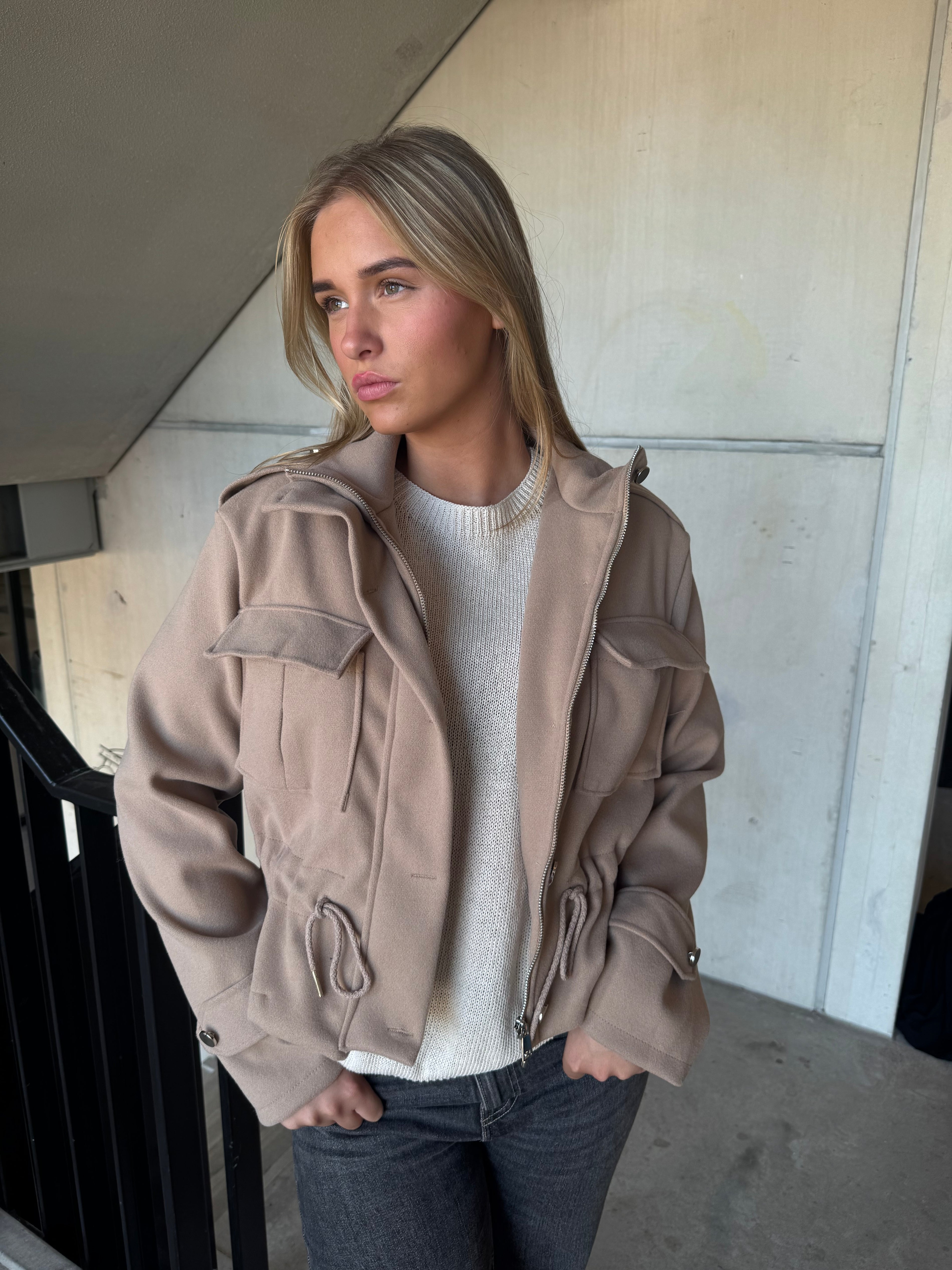 Jasje Autumn Beige